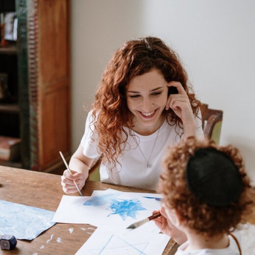 mother and son drawing Jewish star